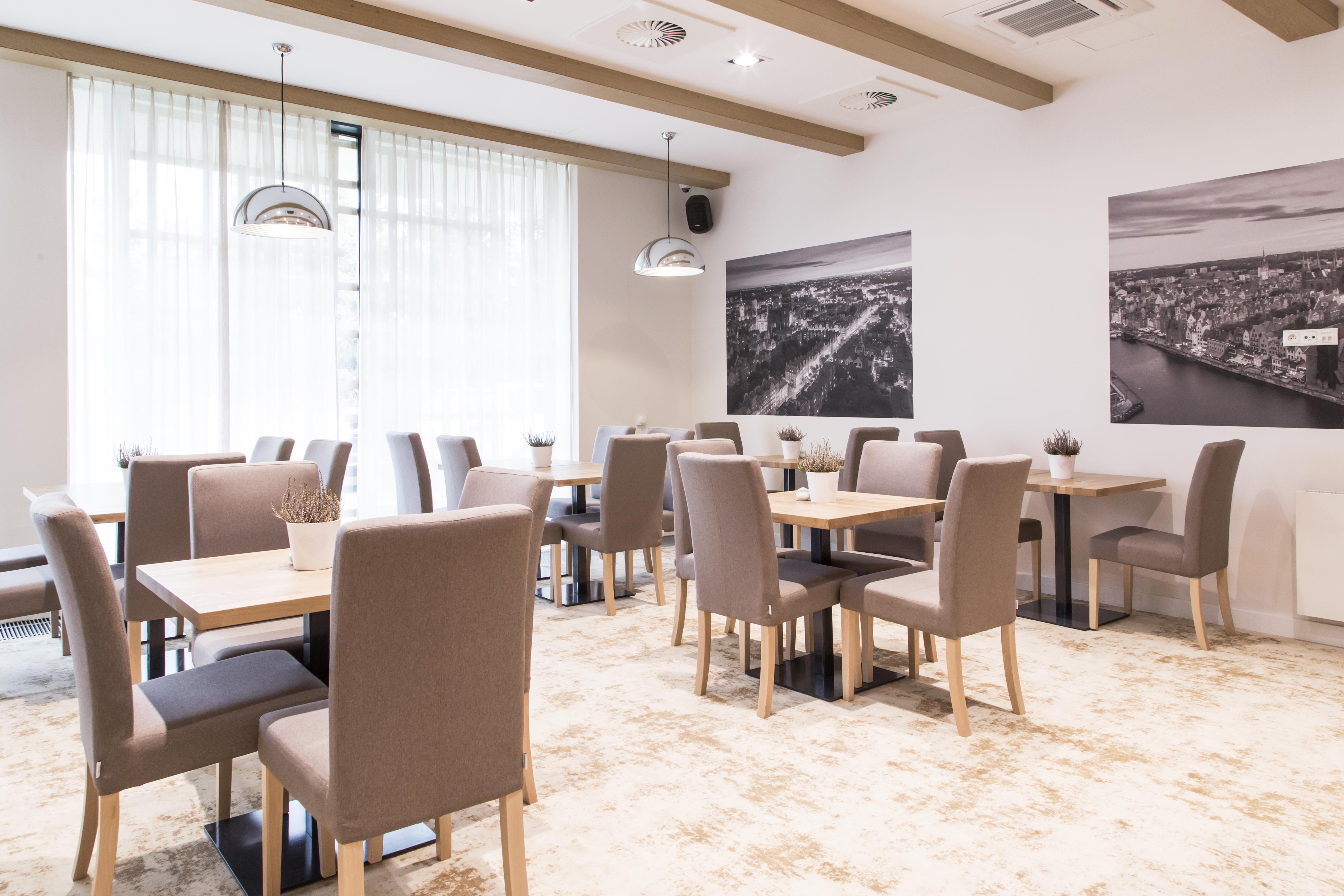 גדנסק Hotel Platan מראה חיצוני תמונה