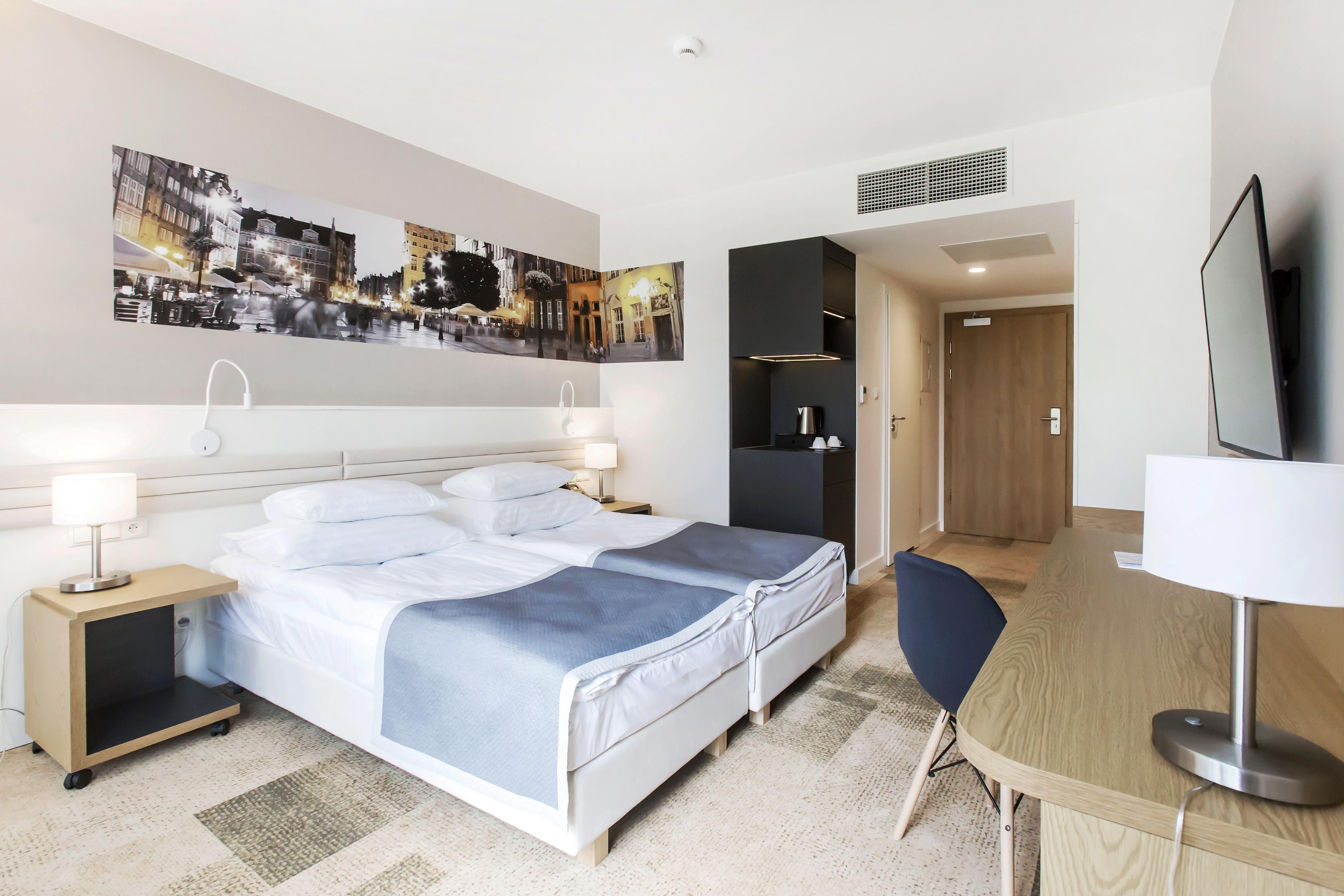 גדנסק Hotel Platan מראה חיצוני תמונה