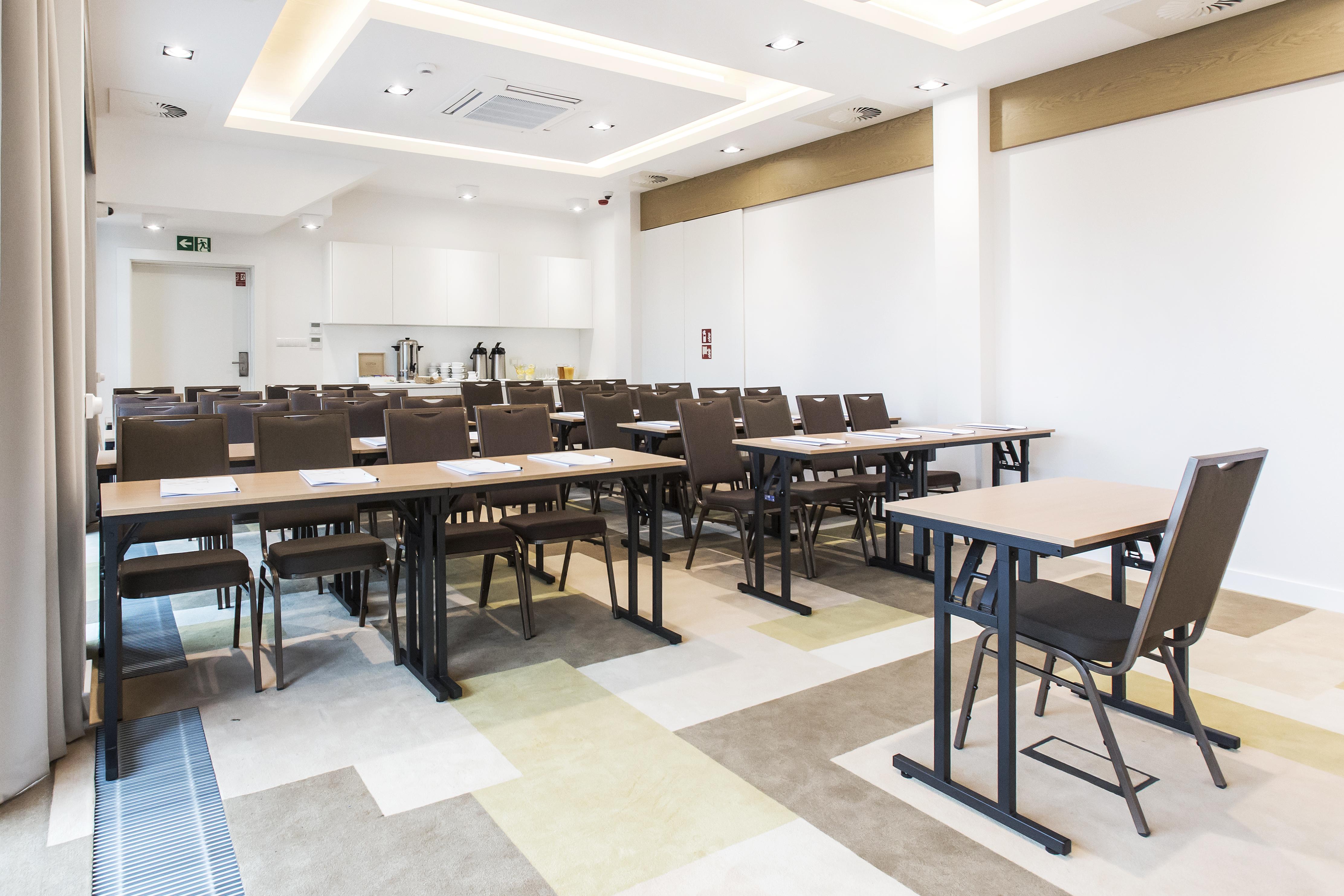 גדנסק Hotel Platan מראה חיצוני תמונה