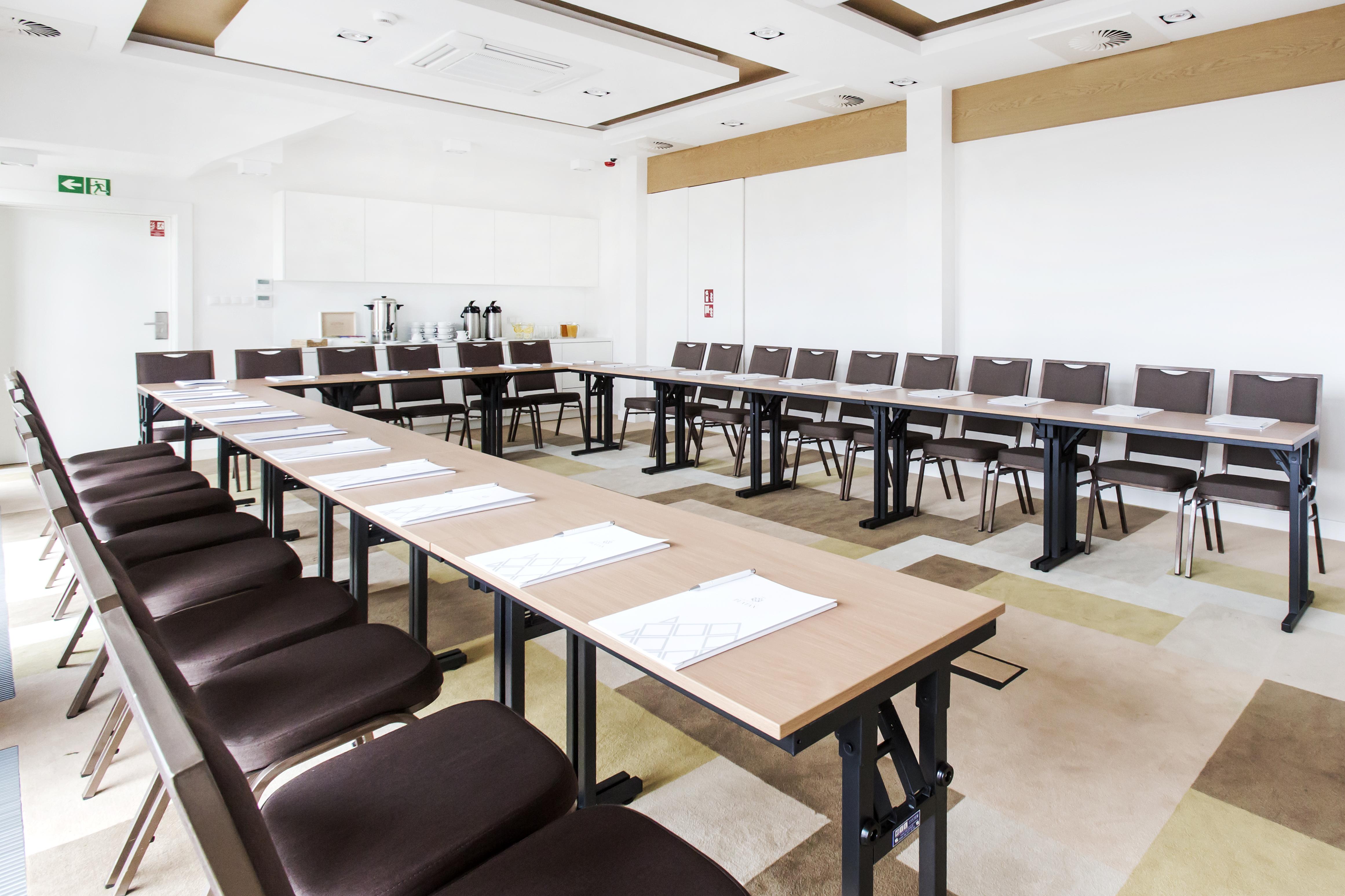 גדנסק Hotel Platan מראה חיצוני תמונה