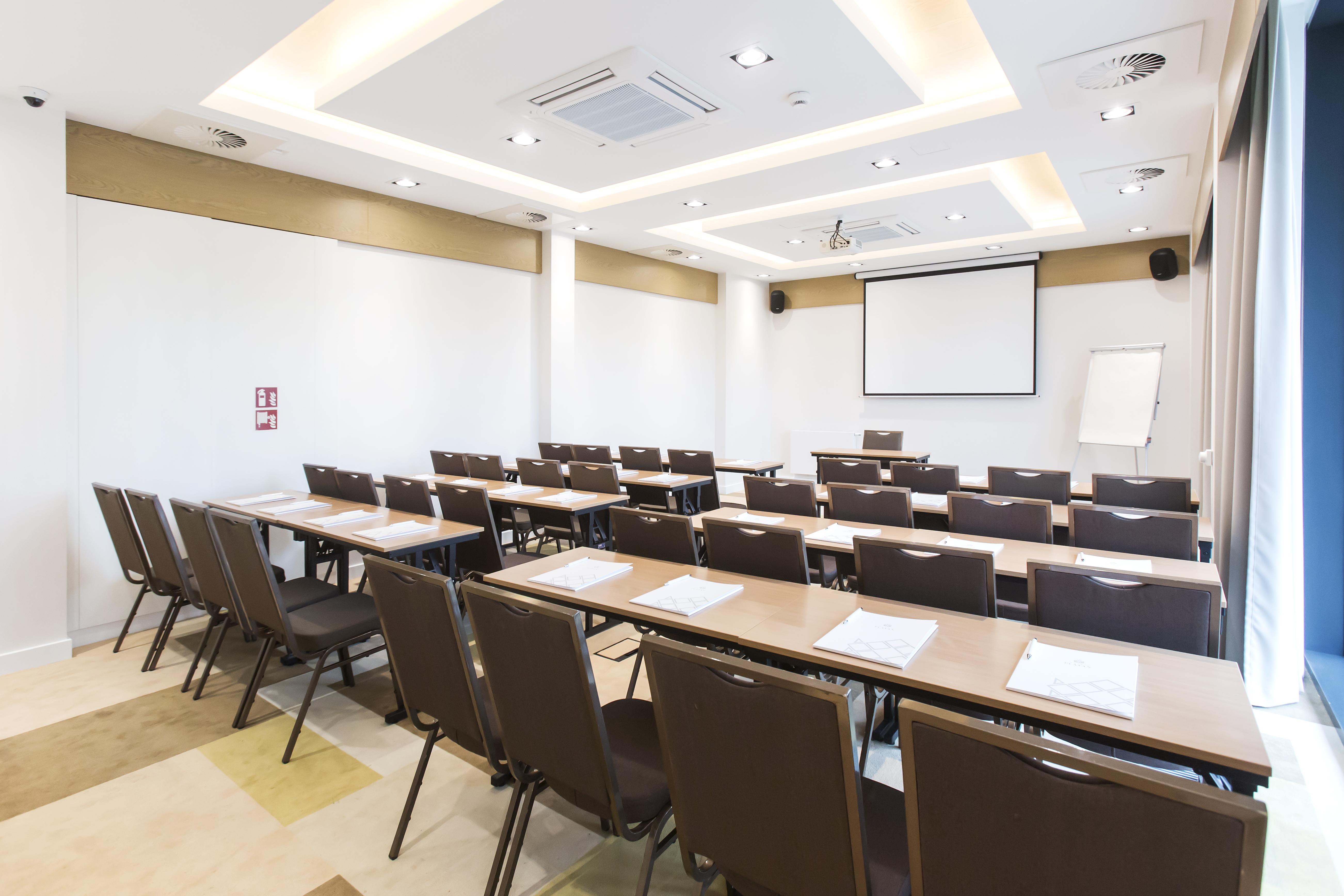 גדנסק Hotel Platan מראה חיצוני תמונה