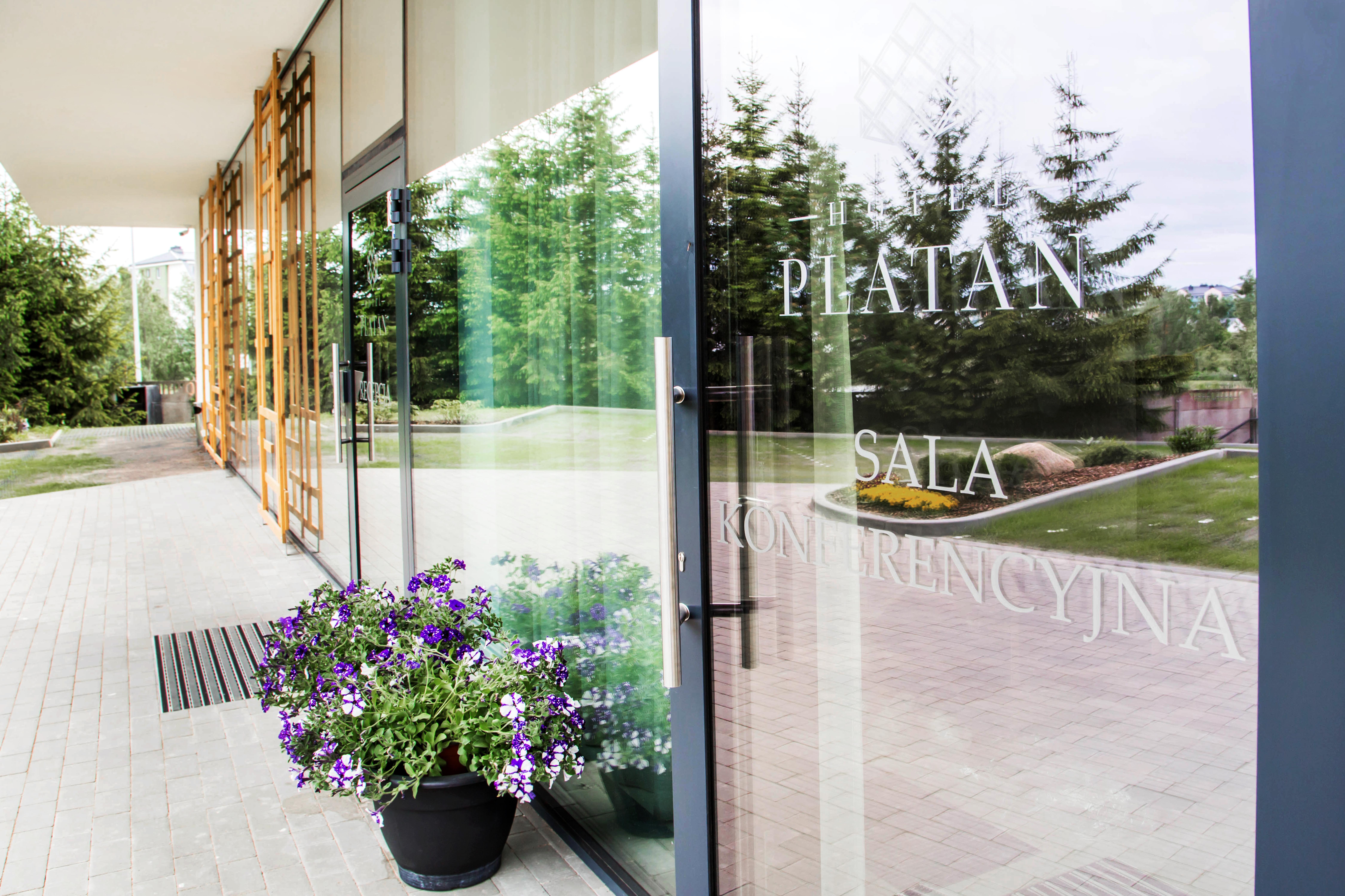 גדנסק Hotel Platan מראה חיצוני תמונה