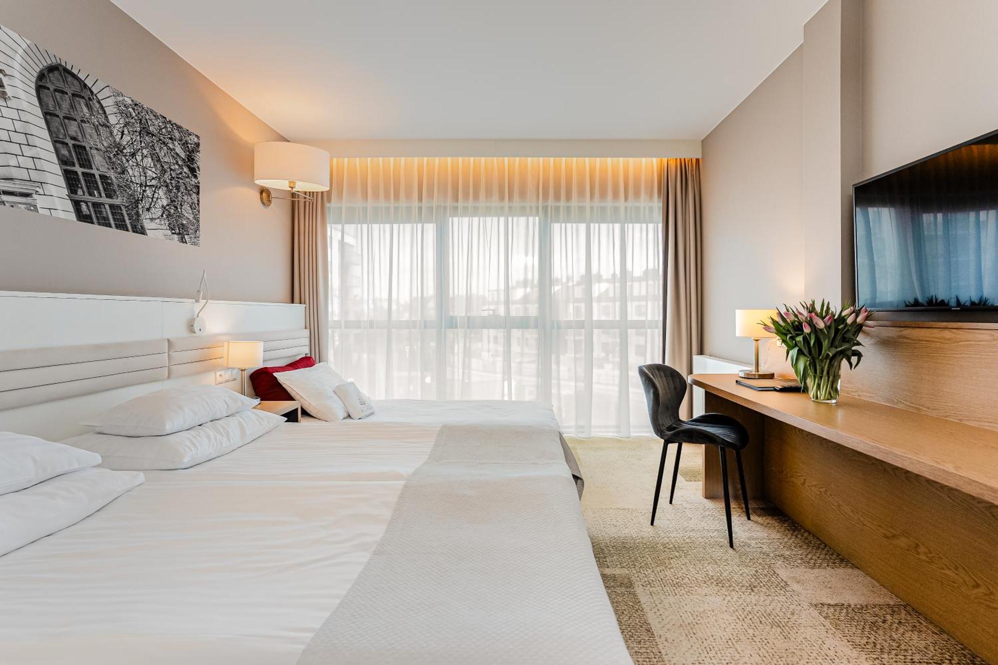 גדנסק Hotel Platan מראה חיצוני תמונה